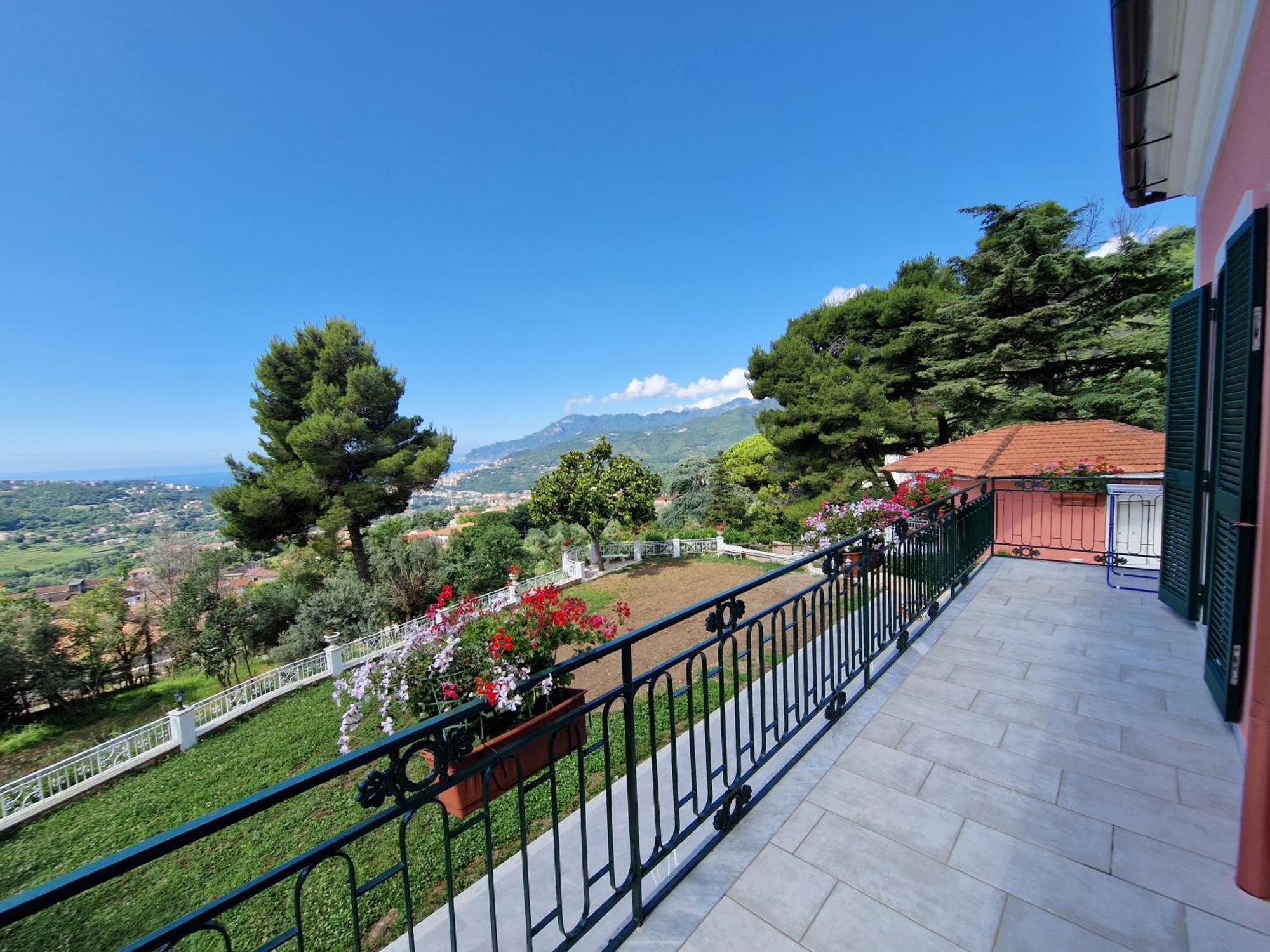 Villa Esmeralda Salerno Esterno foto